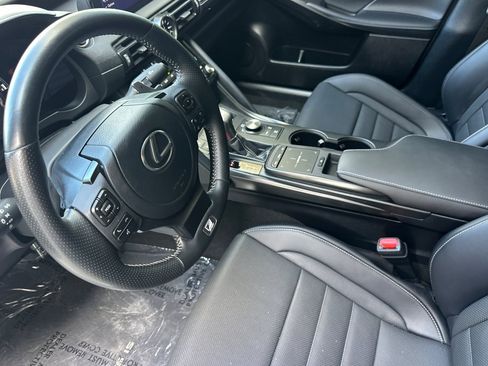 Certified 2025 Lexus IS 350 F Sport RWD image 4