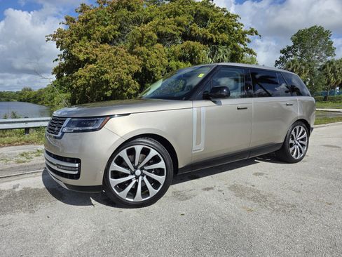 Used 2024 Land Rover Range Rover Long Wheelbase Autobiography AWD/4WD image 1