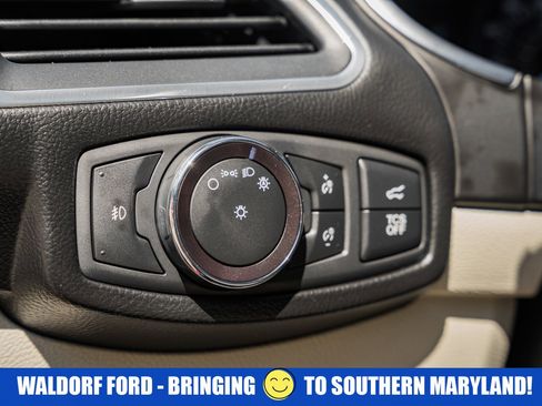 Certified 2020 Ford Edge Titanium w/ Equipment Group 301A AWD/4WD image 44