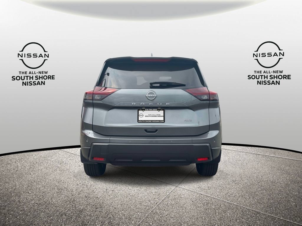 Certified 2026 Nissan Rogue SV AWD/4WD image 6
