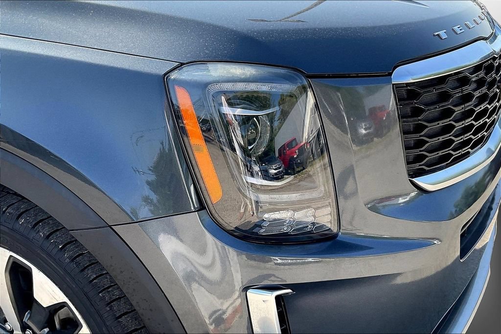 Used 2022 Kia Telluride S FWD image 33