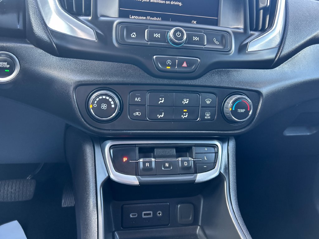 Used 2024 GMC Terrain SLE AWD/4WD image 19