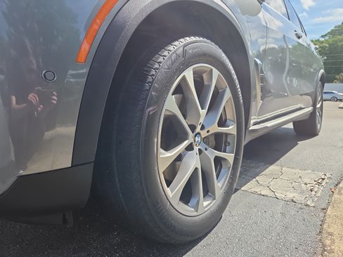 Used 2024 BMW X5 sDrive40i RWD image 4