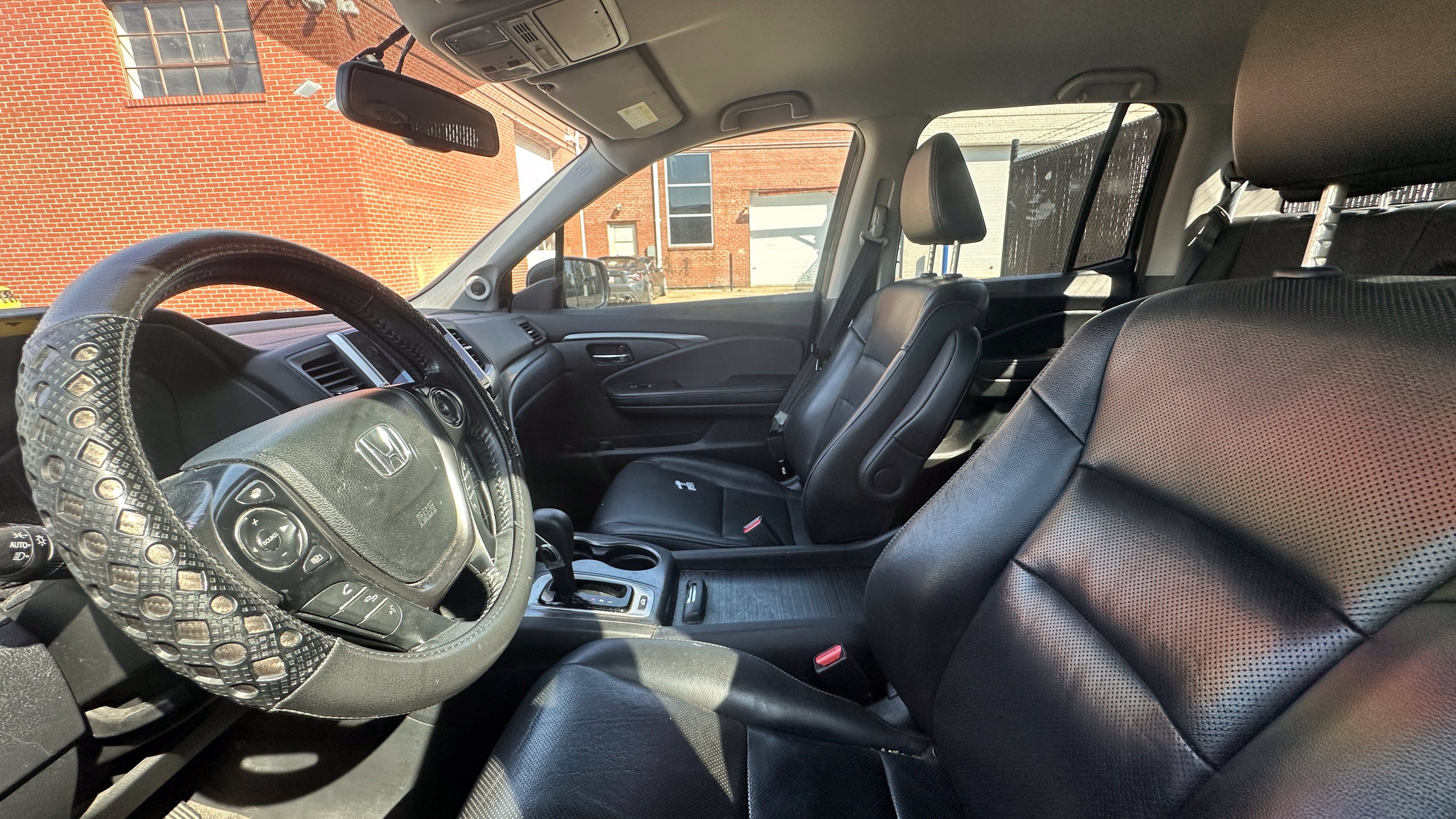 Used 2017 Honda Ridgeline RTL-T image 5