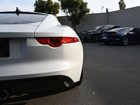 Used 2016 Jaguar F-TYPE S image 11