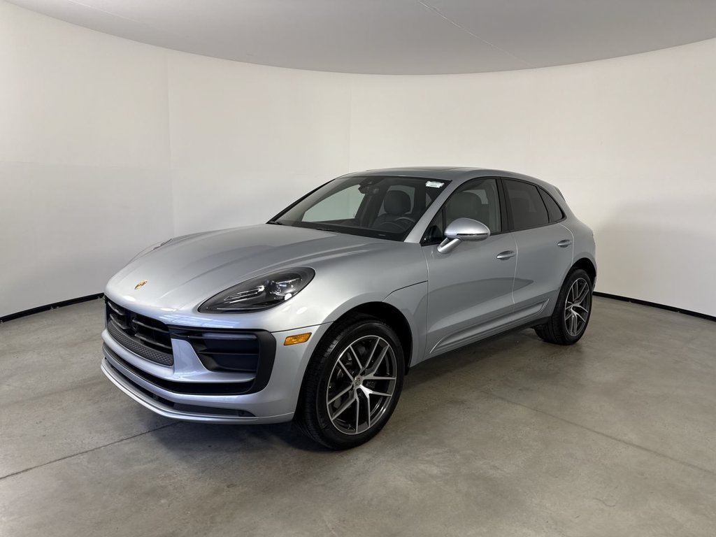 Used 2026 Porsche Macan Turbo AWD/4WD image 1