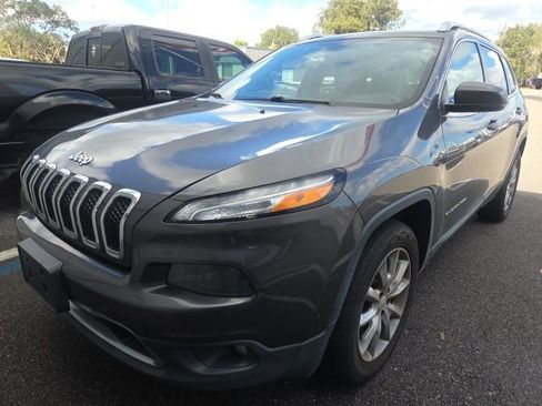 Used 2018 Jeep Cherokee Limited image 1