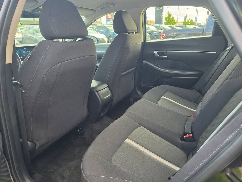 Used 2024 Hyundai Sonata SEL FWD image 11