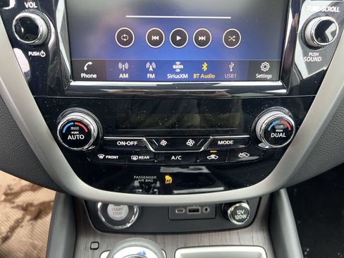 Used 2024 Nissan Murano Platinum w/ Cargo Package AWD/4WD image 8