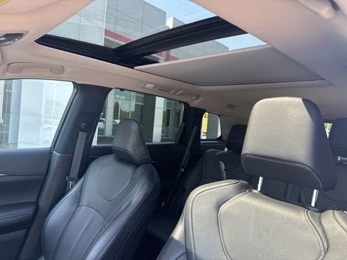 Used 2023 INFINITI QX60 Luxe w/ Cargo Package AWD/4WD image 21