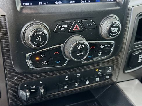 Used 2018 RAM 1500 Limited image 16