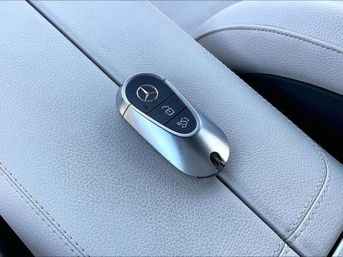 Certified 2023 Mercedes-Benz C 300 4MATIC Sedan image 38