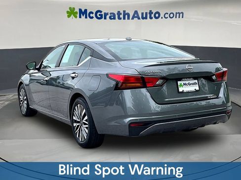 Used 2025 Nissan Altima 2.5 SV FWD image 5