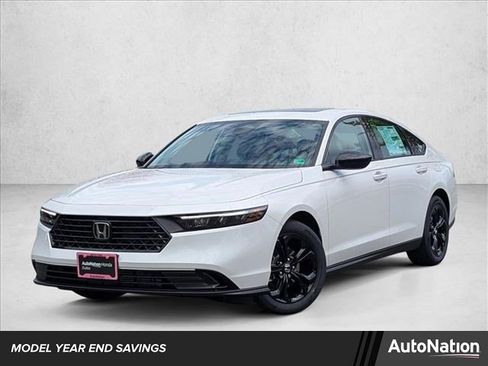 New 2025 Honda Accord SE image 1