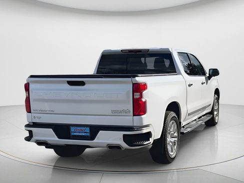 Used 2022 Chevrolet Silverado 1500 High Country image 14