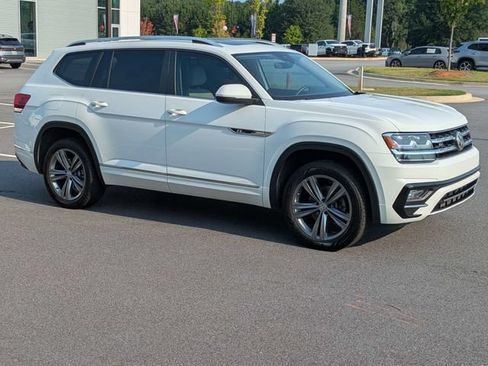 Used 2019 Volkswagen Atlas SE FWD image 2