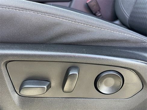 Used 2023 Chevrolet Tahoe LS image 23