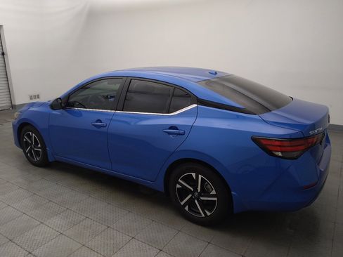 Used 2025 Nissan Sentra SV w/ Trunk Package FWD image 3