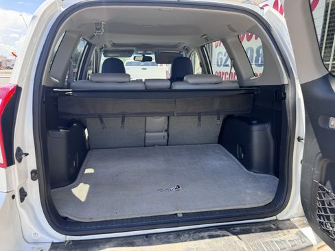 Used 2011 Toyota RAV4 Limited w/ Limited Extra Value Pkg AWD/4WD image 14