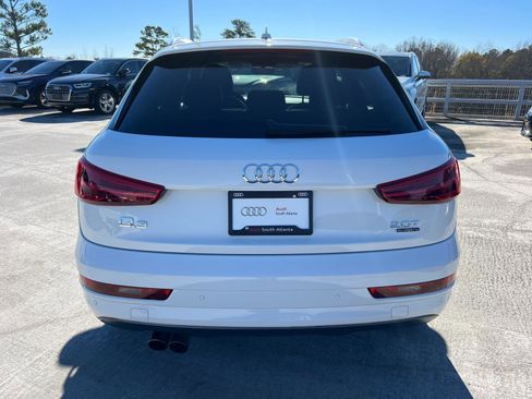 Used 2018 Audi Q3 2.0T Premium Plus w/ Premium Plus Package image 6