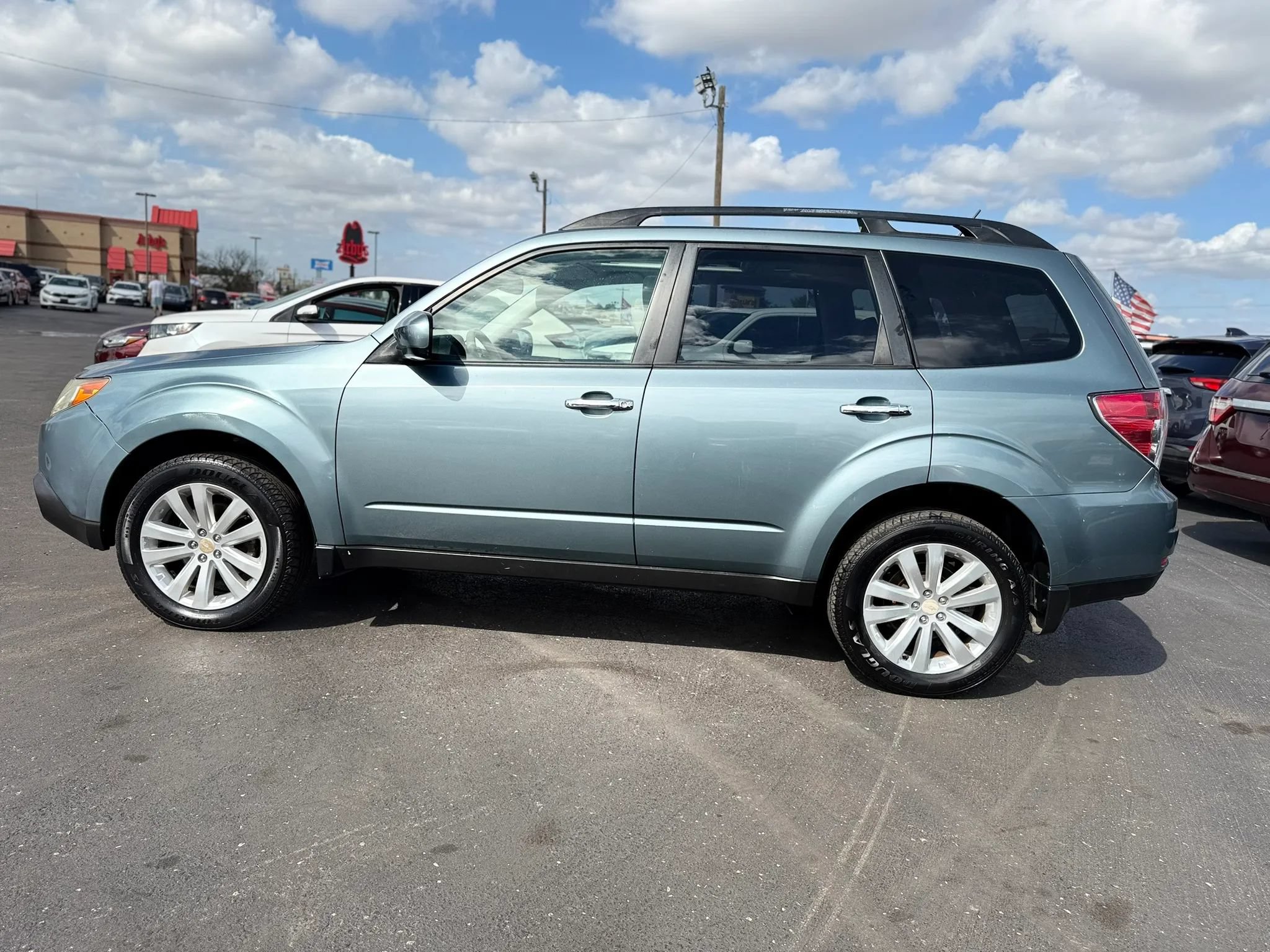 Used 2012 Subaru Forester 2.5X Premium w/ Popular Pkg 2 AWD/4WD image 6