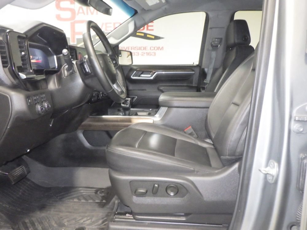 Used 2025 Chevrolet Silverado 1500 RST w/ RST All Star Premium Package AWD/4WD image 8