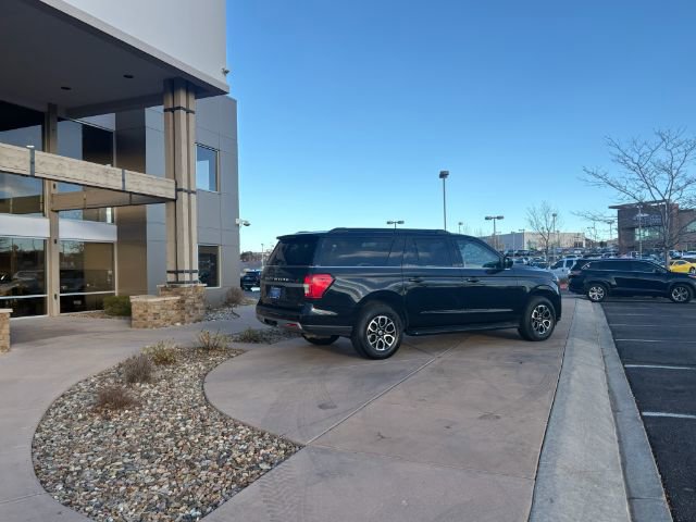 Used 2024 Ford Expedition Max XLT AWD/4WD image 4
