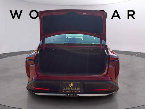 Used 2025 Kia K4 image 33