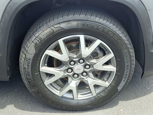Used 2023 GMC Acadia SLE w/ Driver Convenience Package AWD/4WD image 9