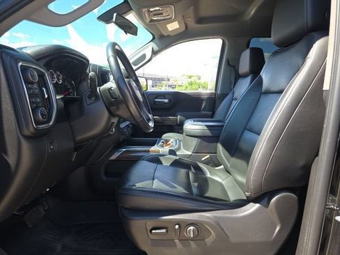 Used 2025 Chevrolet Silverado 1500 LT Trail Boss w/ Convenience Package II AWD/4WD image 16