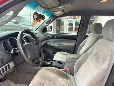 Used 2007 Toyota Tacoma PreRunner RWD image 17