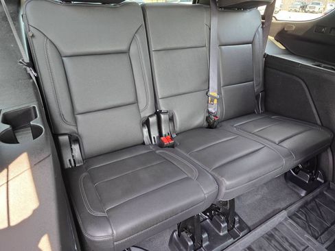 Used 2023 Chevrolet Tahoe LT w/ Luxury Package AWD/4WD image 43