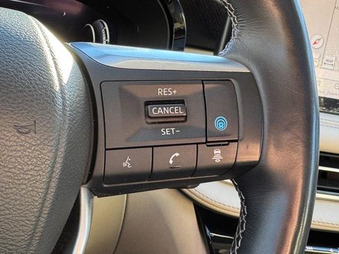 Used 2023 INFINITI QX60 Sensory w/ Vision Package image 18