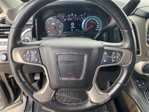 Used 2018 GMC Yukon Denali w/ Open Road Package image 23