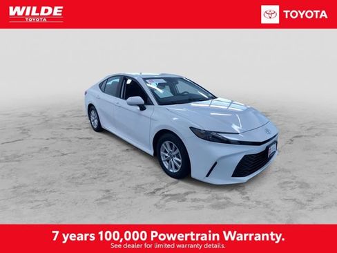 Certified 2026 Toyota Camry LE FWD image 3