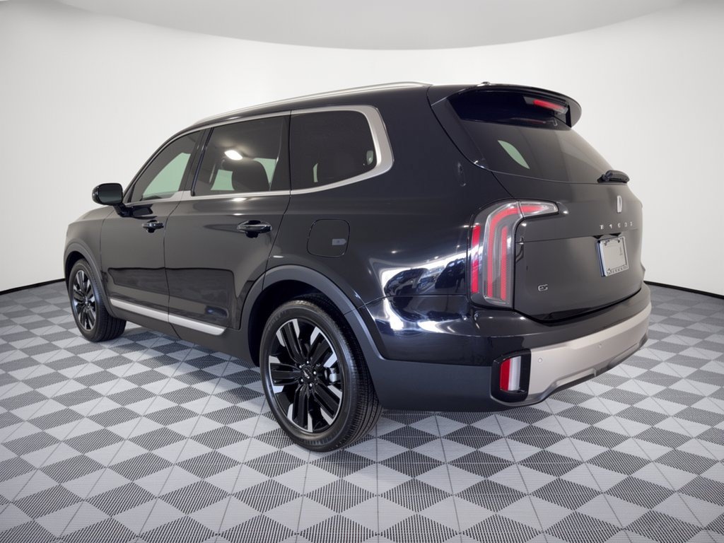 Used 2025 Kia Telluride SX Prestige AWD/4WD image 3