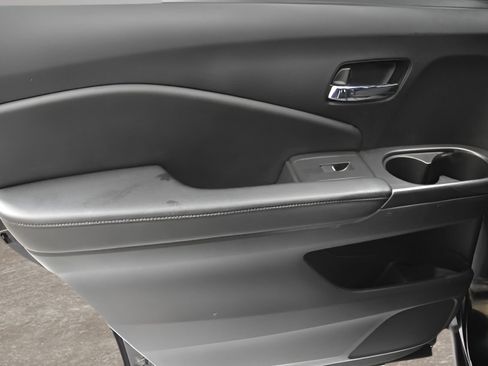 Used 2021 Honda Passport Sport image 13