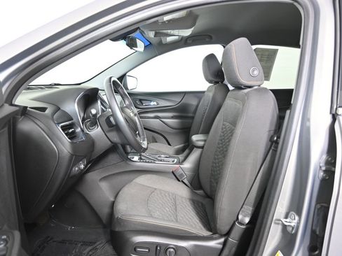 Used 2018 Chevrolet Equinox LT image 20