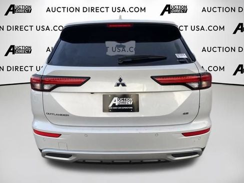 Used 2024 Mitsubishi Outlander SE AWD/4WD image 5