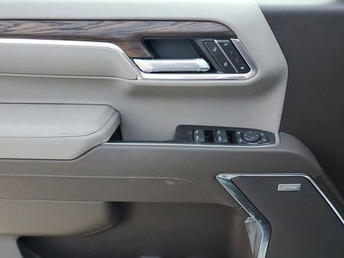 New 2026 GMC Sierra 1500 SLT w/ SLT Premium Package RWD image 18