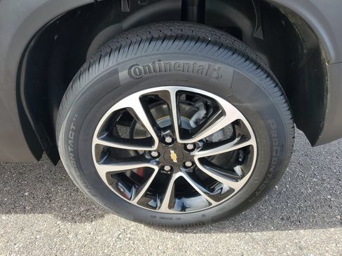 Used 2024 Chevrolet TrailBlazer LT w/ Driver Confidence Package FWD image 29