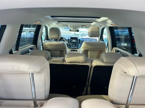 Used 2018 Mercedes-Benz GLS 450 4MATIC image 23