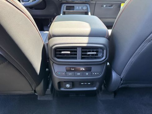 New 2025 Honda Pilot TrailSport image 34