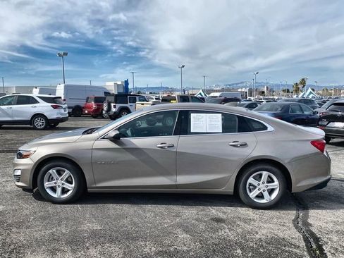 Used 2024 Chevrolet Malibu LT image 26