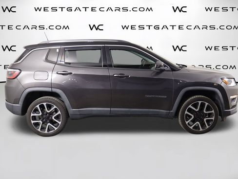 Used 2018 Jeep Compass Limited w/ Navigation Group AWD/4WD image 45