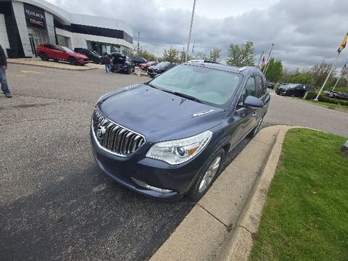 Used 2014 Buick Enclave Leather w/ Trailering Provision Package FWD image 1