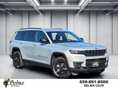 Used 2024 Jeep Grand Cherokee L Altitude image 1
