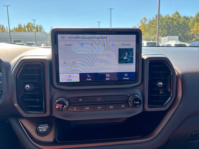 Used 2022 Ford Bronco Sport Outer Banks w/ Tech Package AWD/4WD image 9
