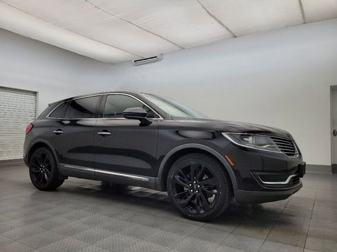 Used 2017 Lincoln MKX Reserve w/ Driver Assistance Package image 11