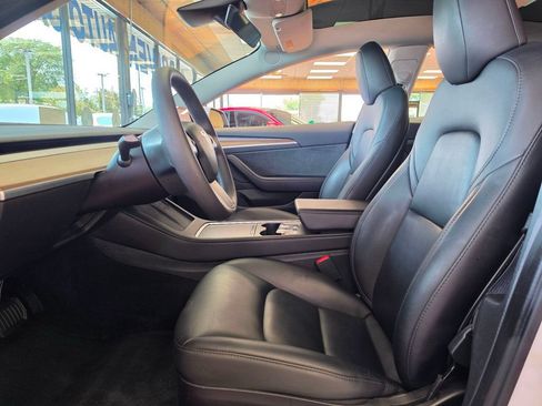 Used 2023 Tesla Model 3 Standard Range RWD image 11